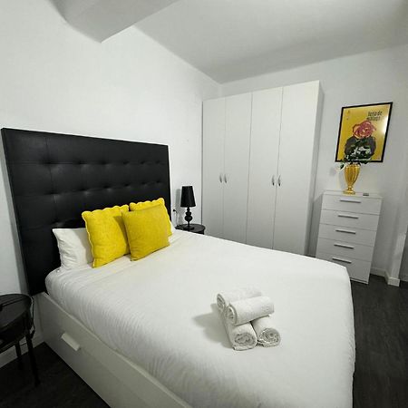 A 20 Pasos Del Museo Picasso Apartment มาลากา ภายนอก รูปภาพ