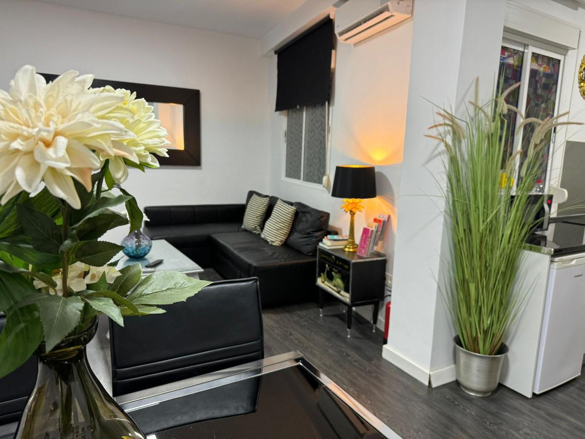 A 20 Pasos Del Museo Picasso Apartment มาลากา ภายนอก รูปภาพ
