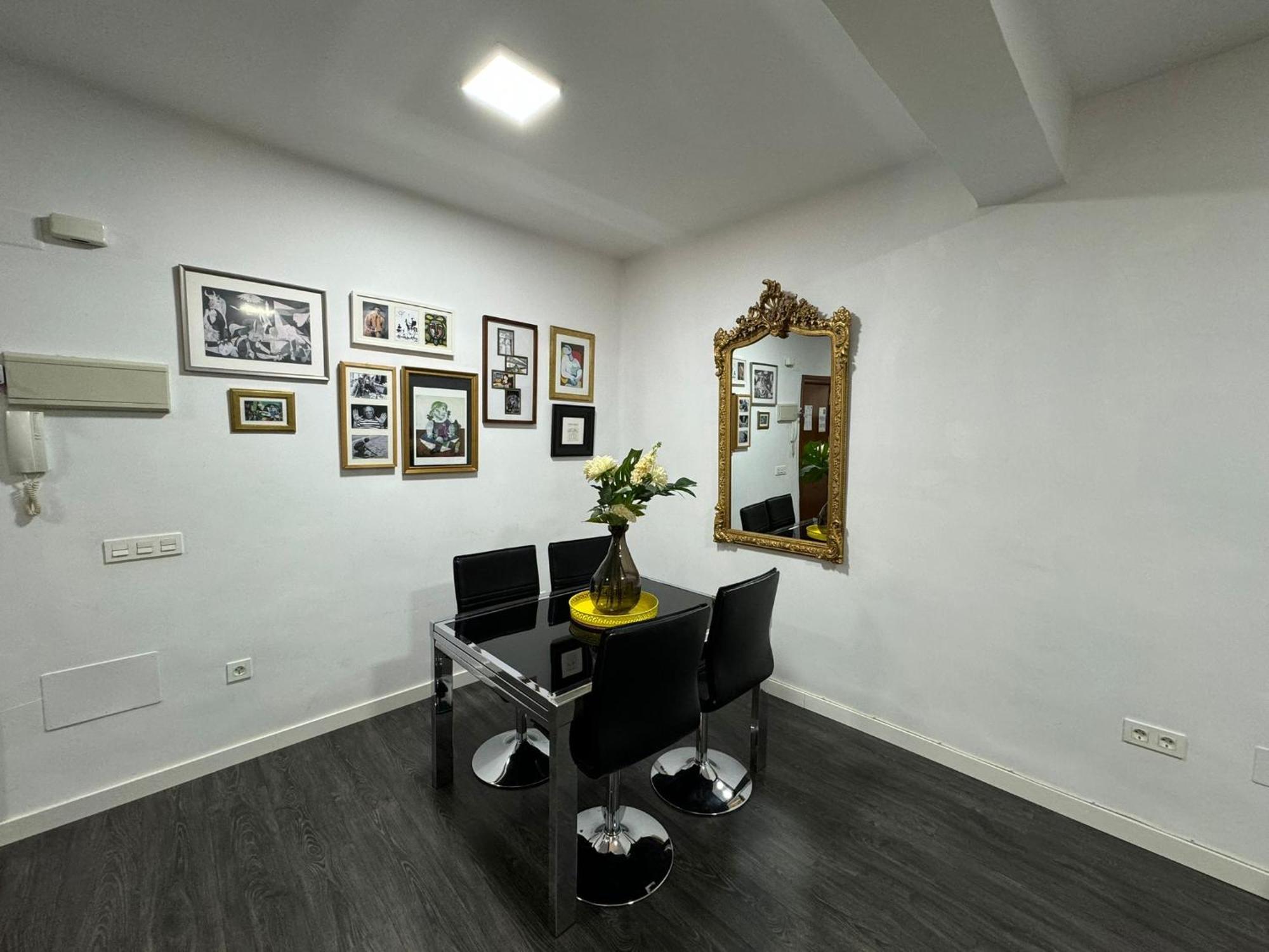 A 20 Pasos Del Museo Picasso Apartment มาลากา ภายนอก รูปภาพ